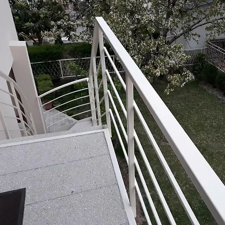 Domina Guest house 3*